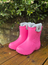 Load image into Gallery viewer, Lightweight Kids LBC Froggy Boot
